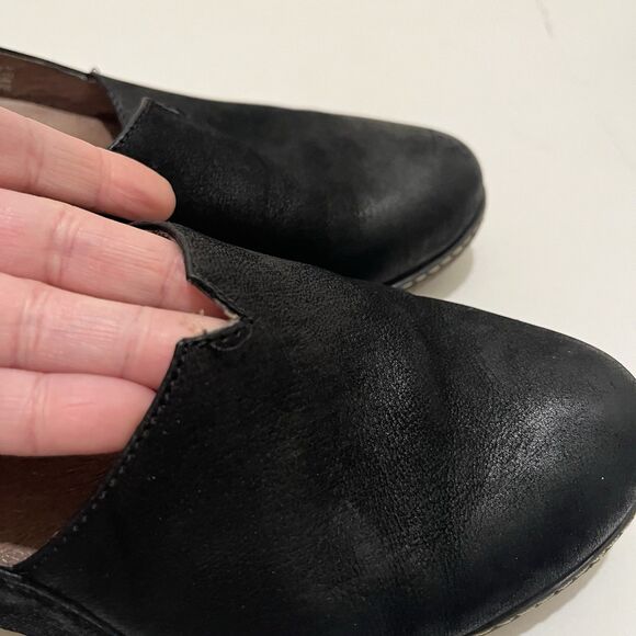 Dansko Womens Liliana Clog Size 38 7.5 Black Nubuck Low Wedge Slip On Work Shoe - Picture 10 of 10